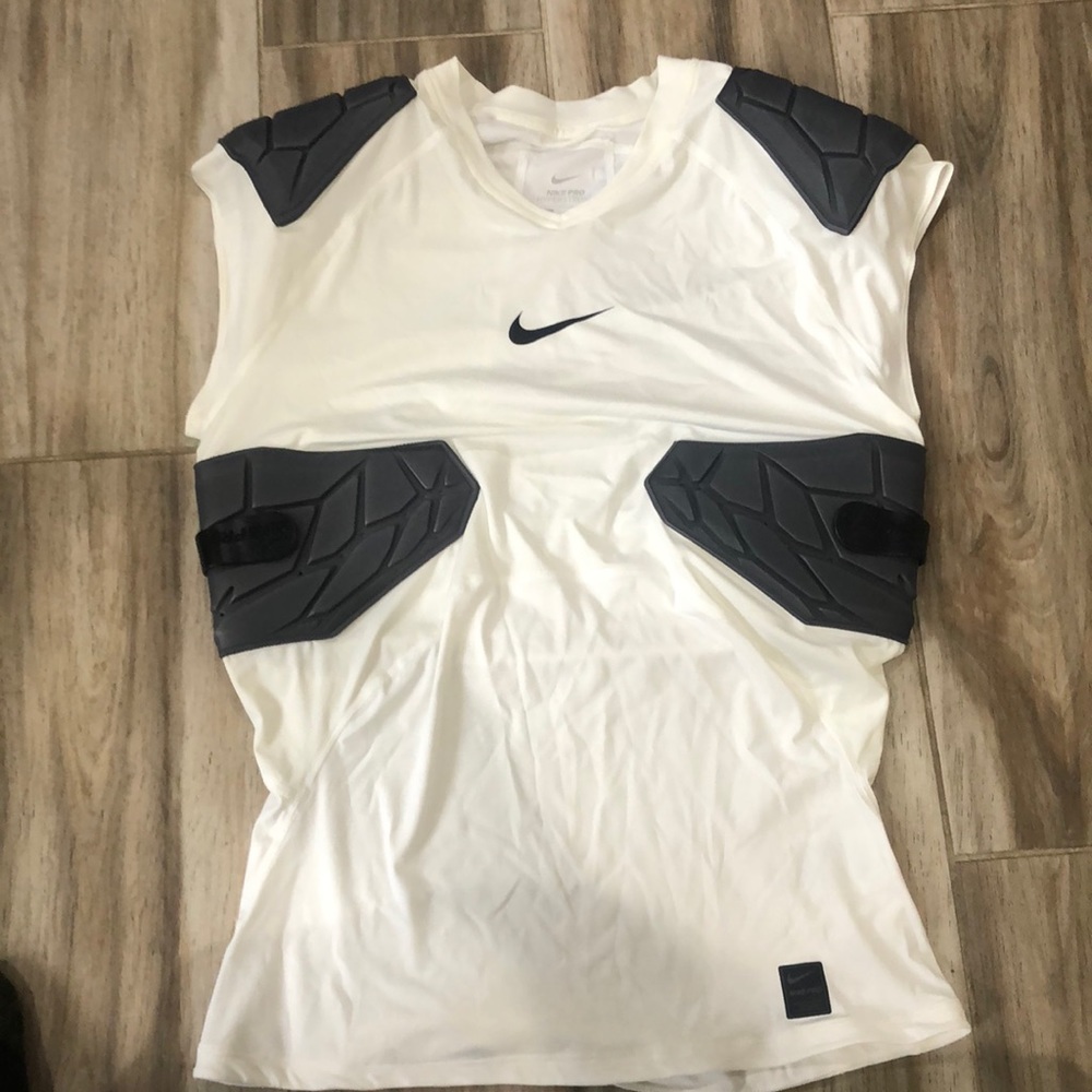 Nike sports protection. Size XL